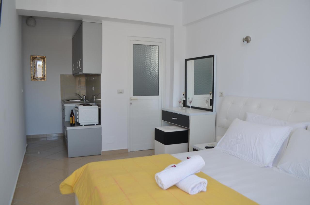 Noah Apartaments Sarandë Exterior foto
