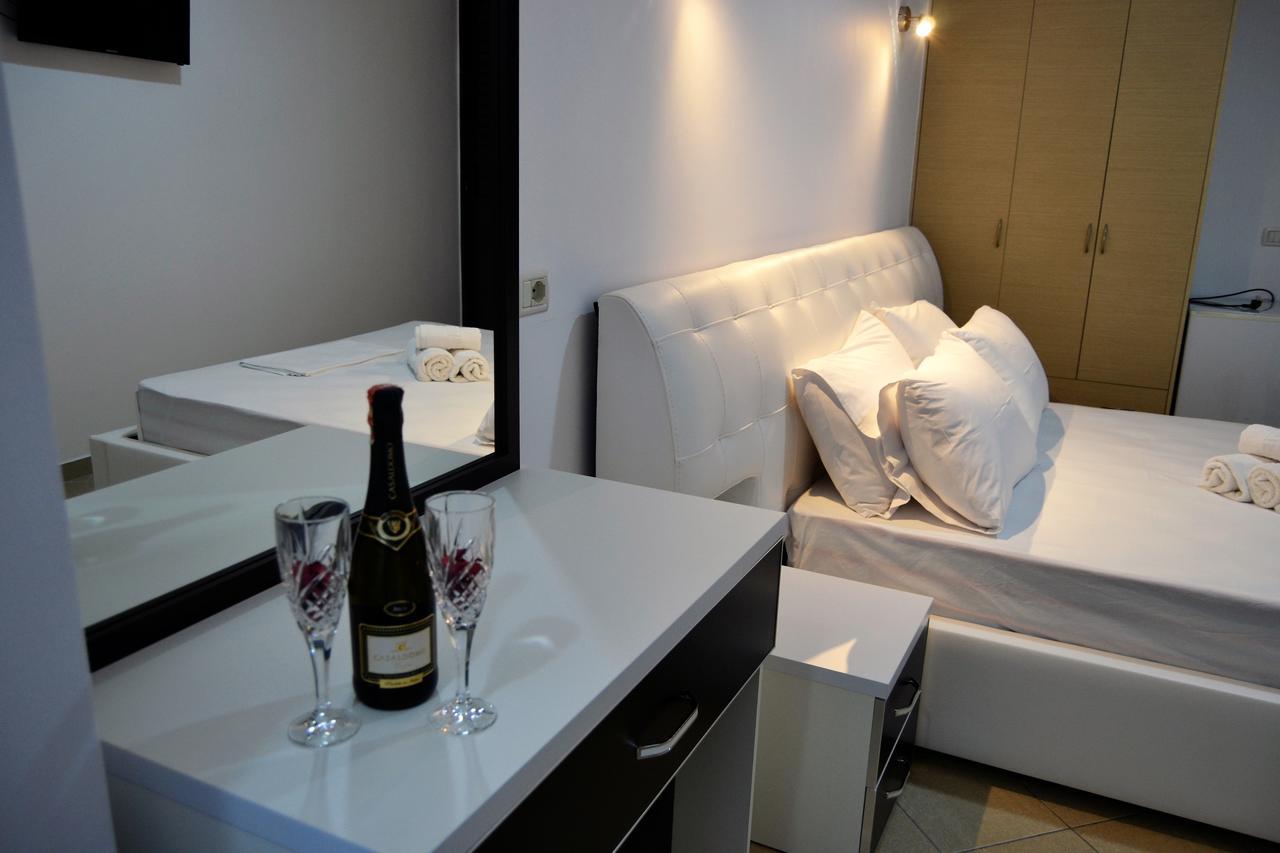 Noah Apartaments Sarandë Exterior foto